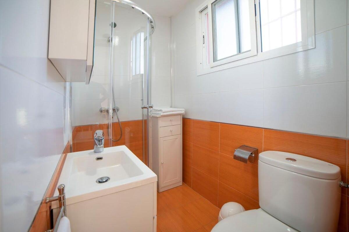 Bonito Apartamento Con Terraza - Pedregalejo Playa Málaga Extérieur photo